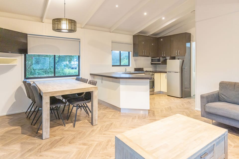 3 Bedroom Deluxe Villa | In-room dining