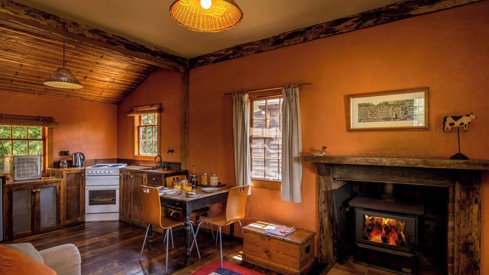 Pumpkin Farm Cottage | Living area | Flat-screen TV