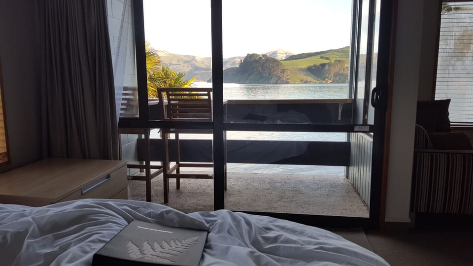 Standard Studio, Kitchenette (Waterfront Studio) | Desk, cribs (surcharge), rollaway beds (surcharge), WiFi (free)