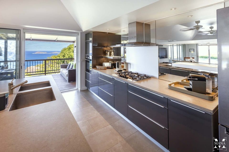 20-Kitchen