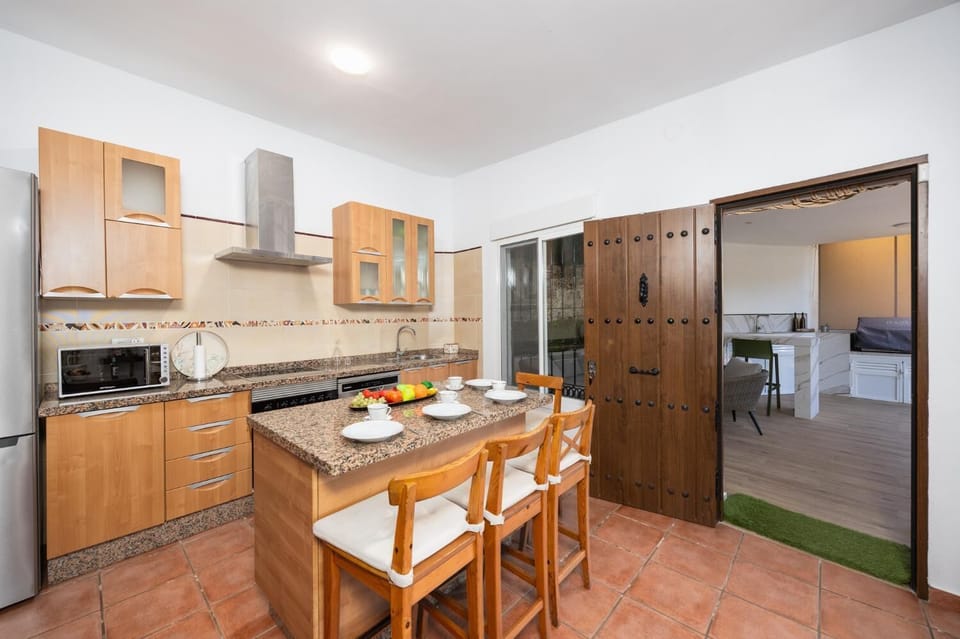 Equipped kitchen