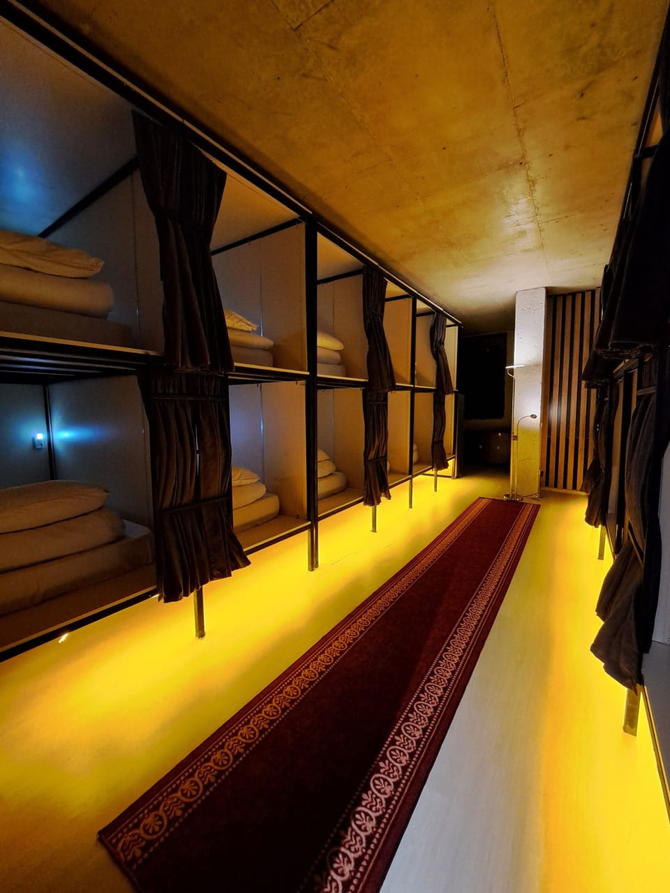 Comfort Shared Dormitory, 1 Twin Bed, Shared Bathroom, City View | Laptop workspace, iron/ironing board, free WiFi, bed sheets