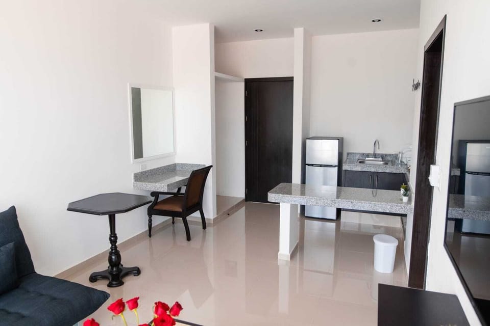 Premium bedding, pillowtop beds, laptop workspace, WiFi (free)