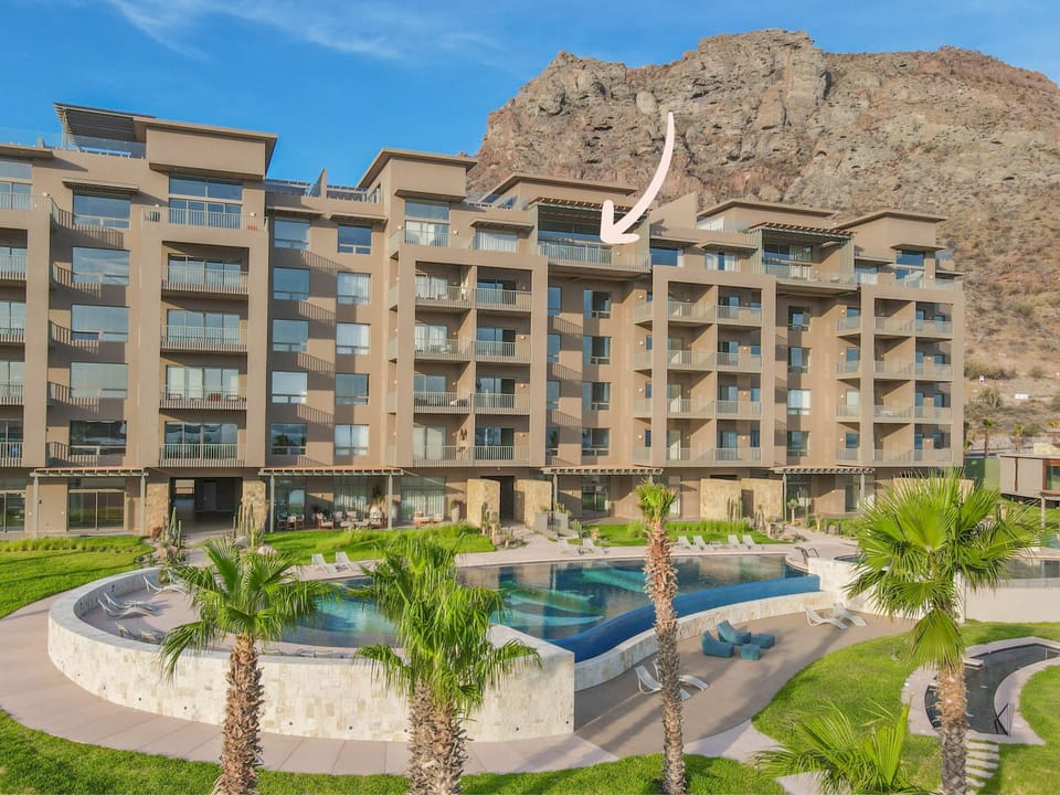 Mantarraya Condominiums Penthouse