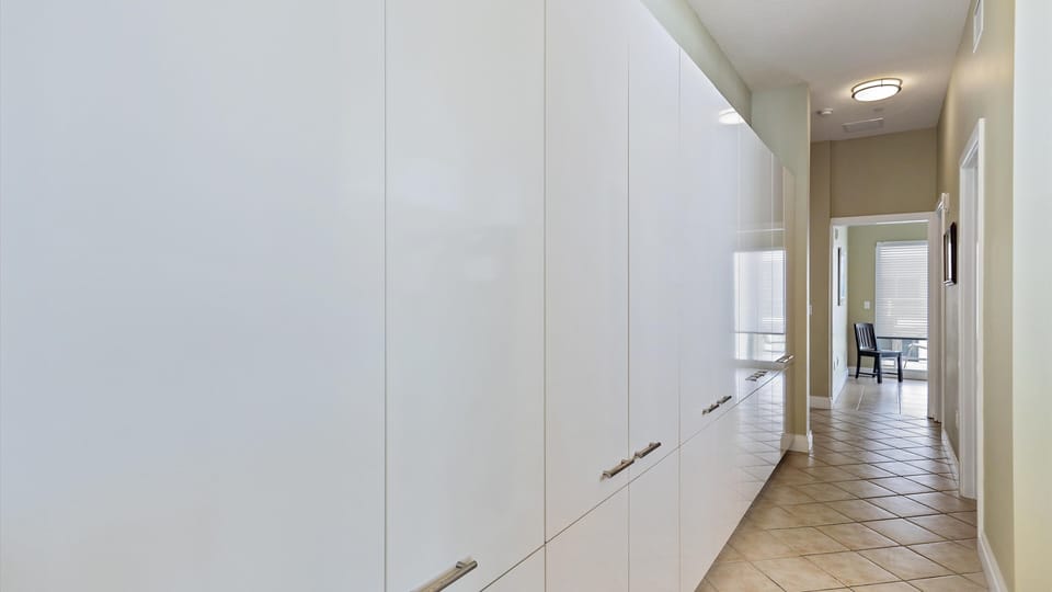 Condo, 3 Bedrooms | Interior detail