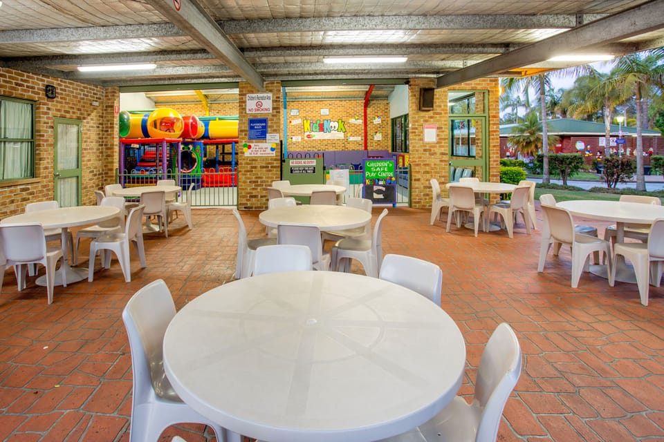 BIG4 Happy Hallidays Holiday Park Campground/ 
RV Resort in New South Wales