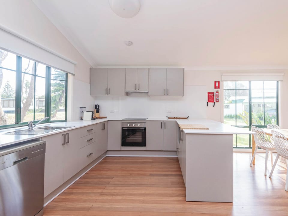 Barlings House | Private kitchen | Full-size fridge, microwave, stovetop, electric kettle