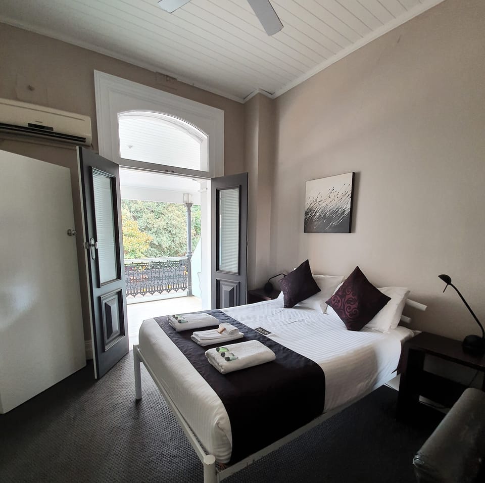 Double Room 8 | Iron/ironing board, WiFi (free), bed sheets