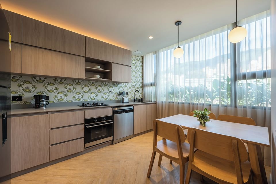 Luxury Apartment | Private kitchen | Coffee/tea maker
