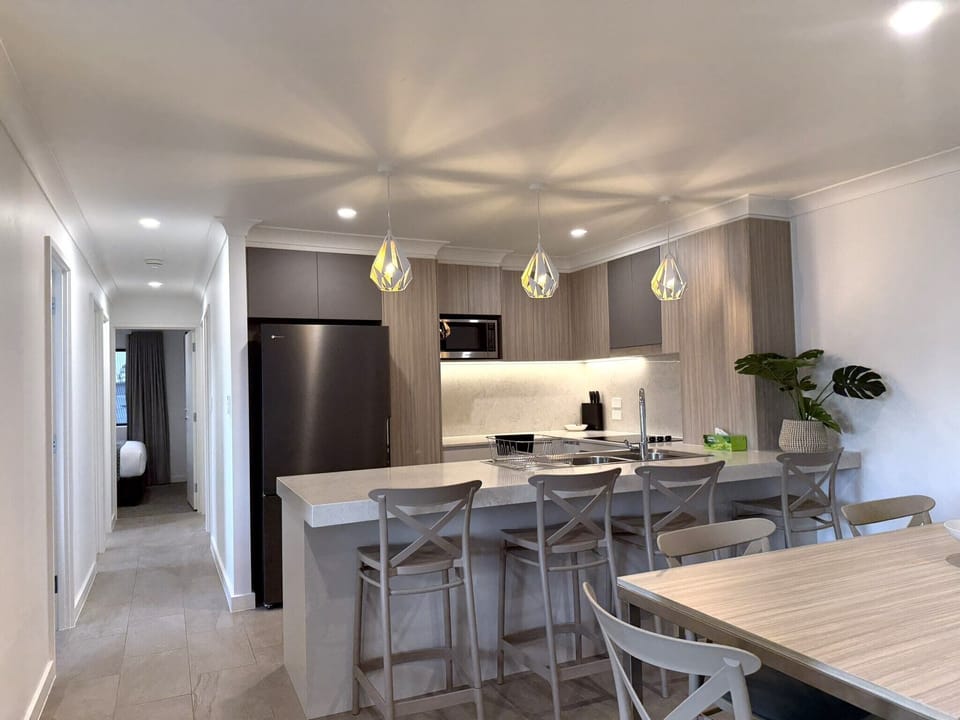 Newly Renovated Three-Bedroom Superior Apartment | Living area