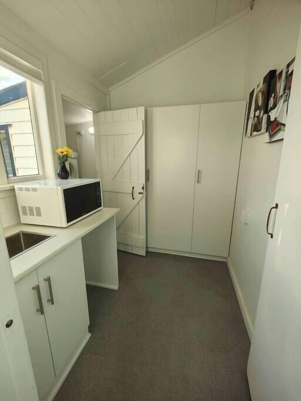 Walk In Butler's Pantry