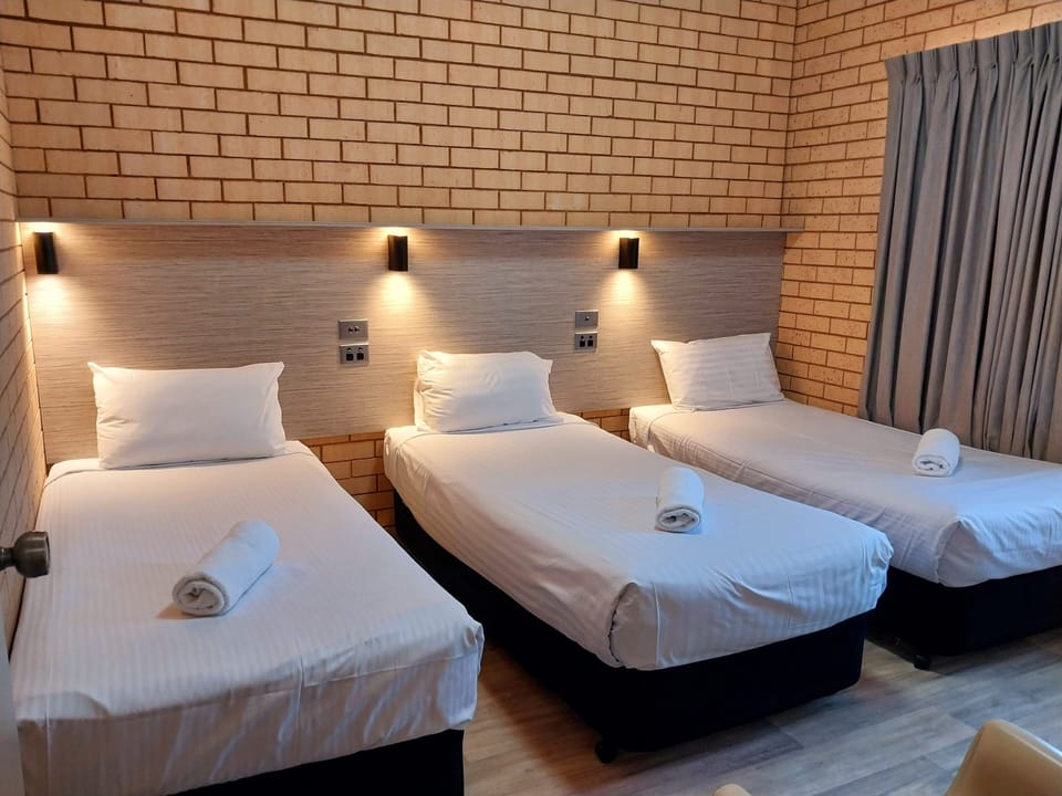 Tallarook Motor Inn Motel in Dubbo
