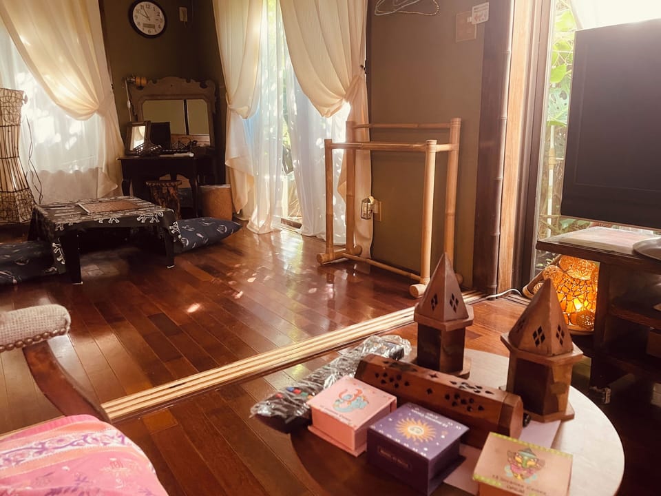 Milk-ya Guest House - Caters to Women only Bed and Breakfast in Okinawa Prefecture