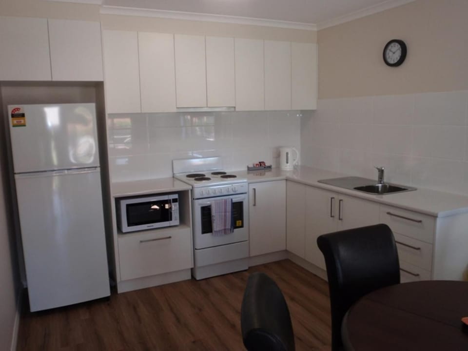 Fridge, electric kettle