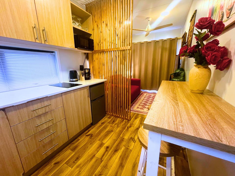 Panoramic Villa, 1 Queen Bed, Kitchen, Beach View | Private kitchen | Mini-fridge, microwave, stovetop, coffee/tea maker