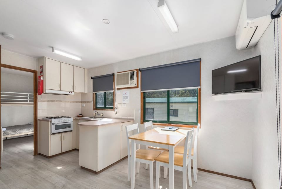 2 Bedroom Beachfront Cabin | Private kitchenette | Fridge, microwave, oven, stovetop