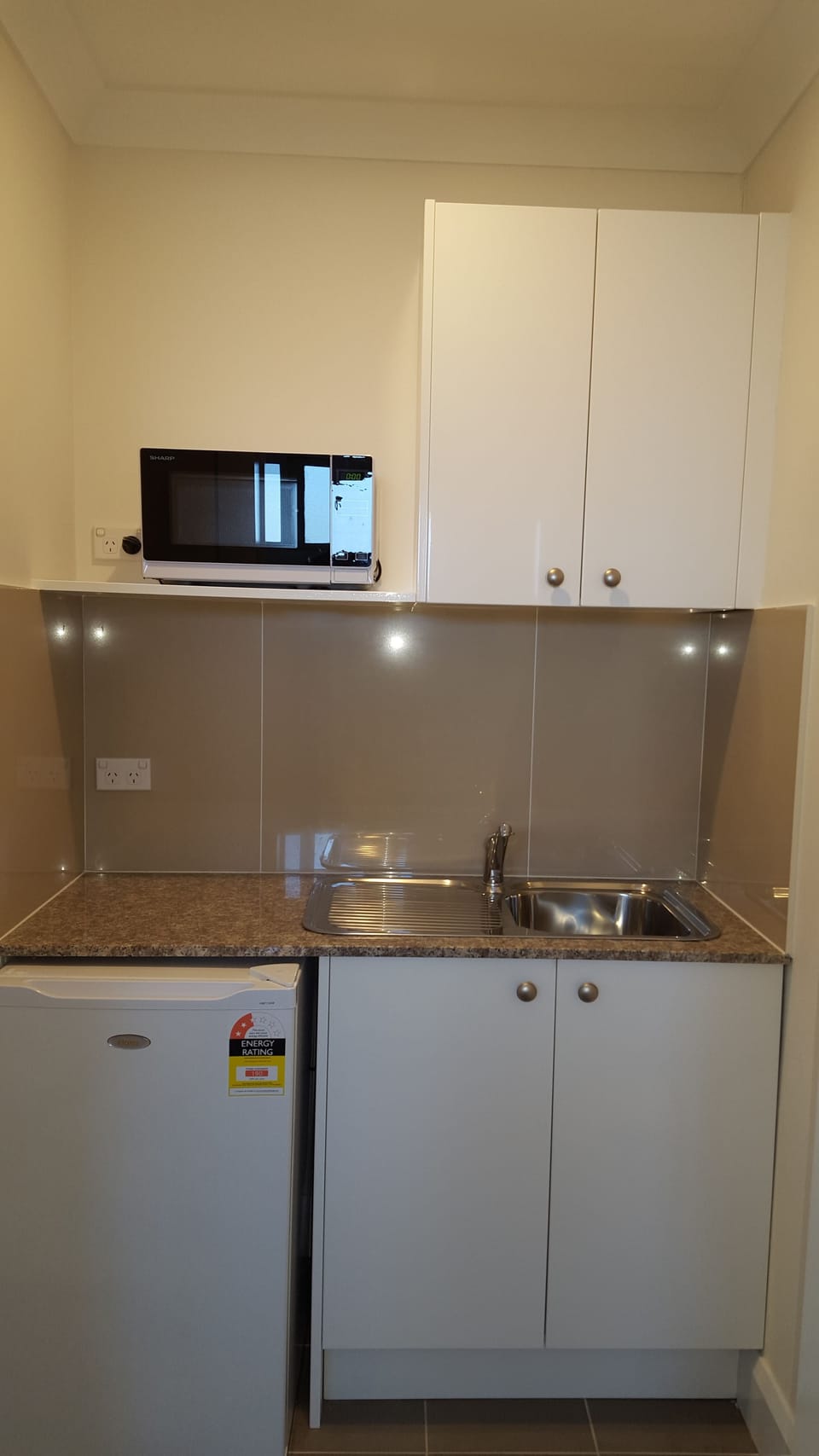 Coffee/tea maker, fridge, microwave, electric kettle