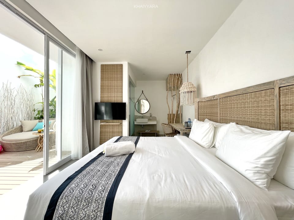 Two Bedroom Pool Villa | Premium bedding, memory foam beds, desk, laptop workspace