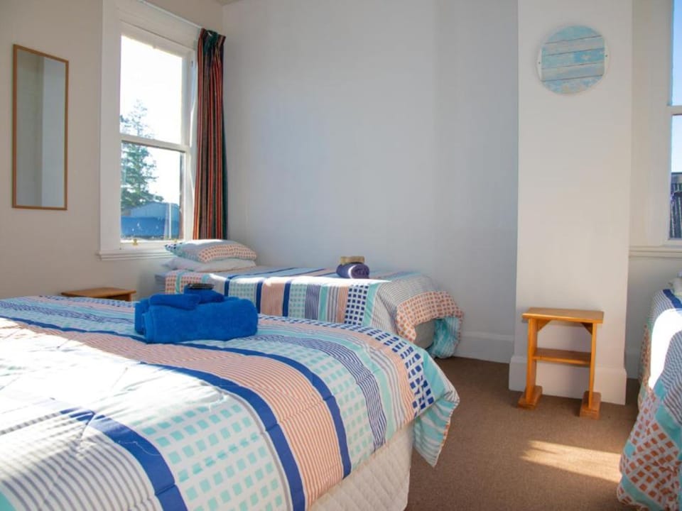 Family Room | Blackout drapes, WiFi (free), bed sheets
