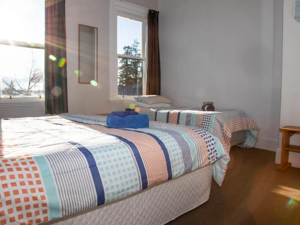 Family Room | Blackout drapes, WiFi (free), bed sheets