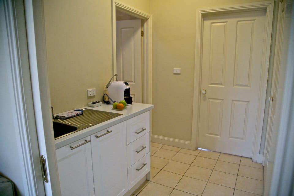 Standard Apartment, Non Smoking, Balcony | Private kitchenette