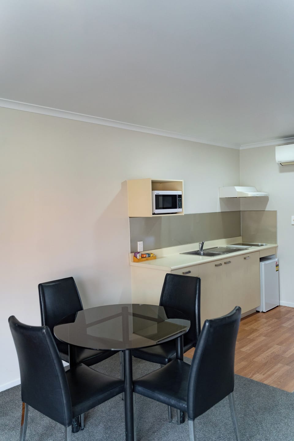 One Bedroom Suite | In-room safe, cribs (surcharge), rollaway beds (surcharge), WiFi (free)