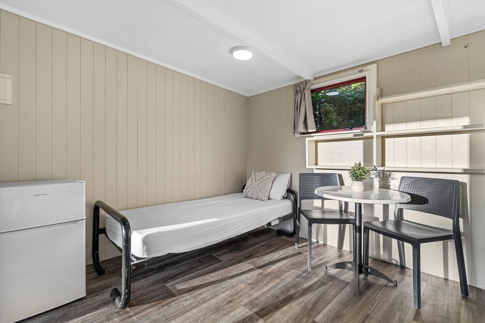 Standard Cabin | In-room dining