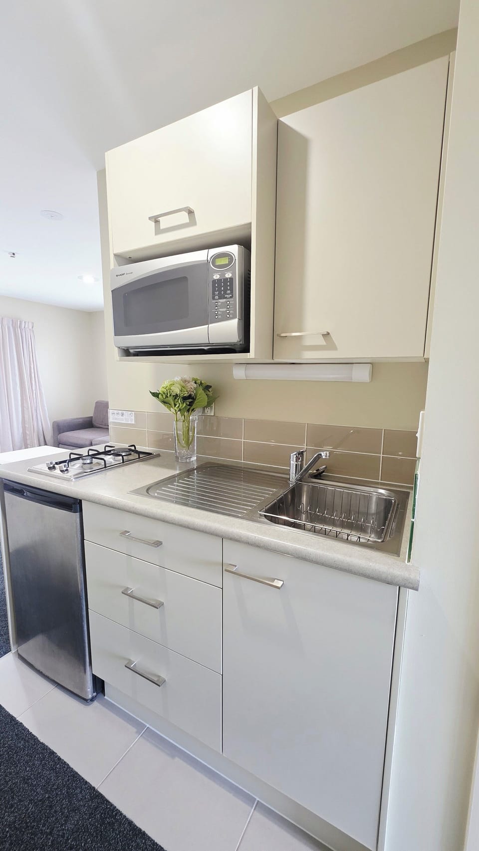 Coffee/tea maker, fridge, microwave, electric kettle