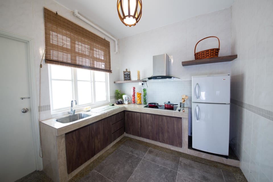 Full-size fridge, coffee/tea maker, cookware/dishes/utensils