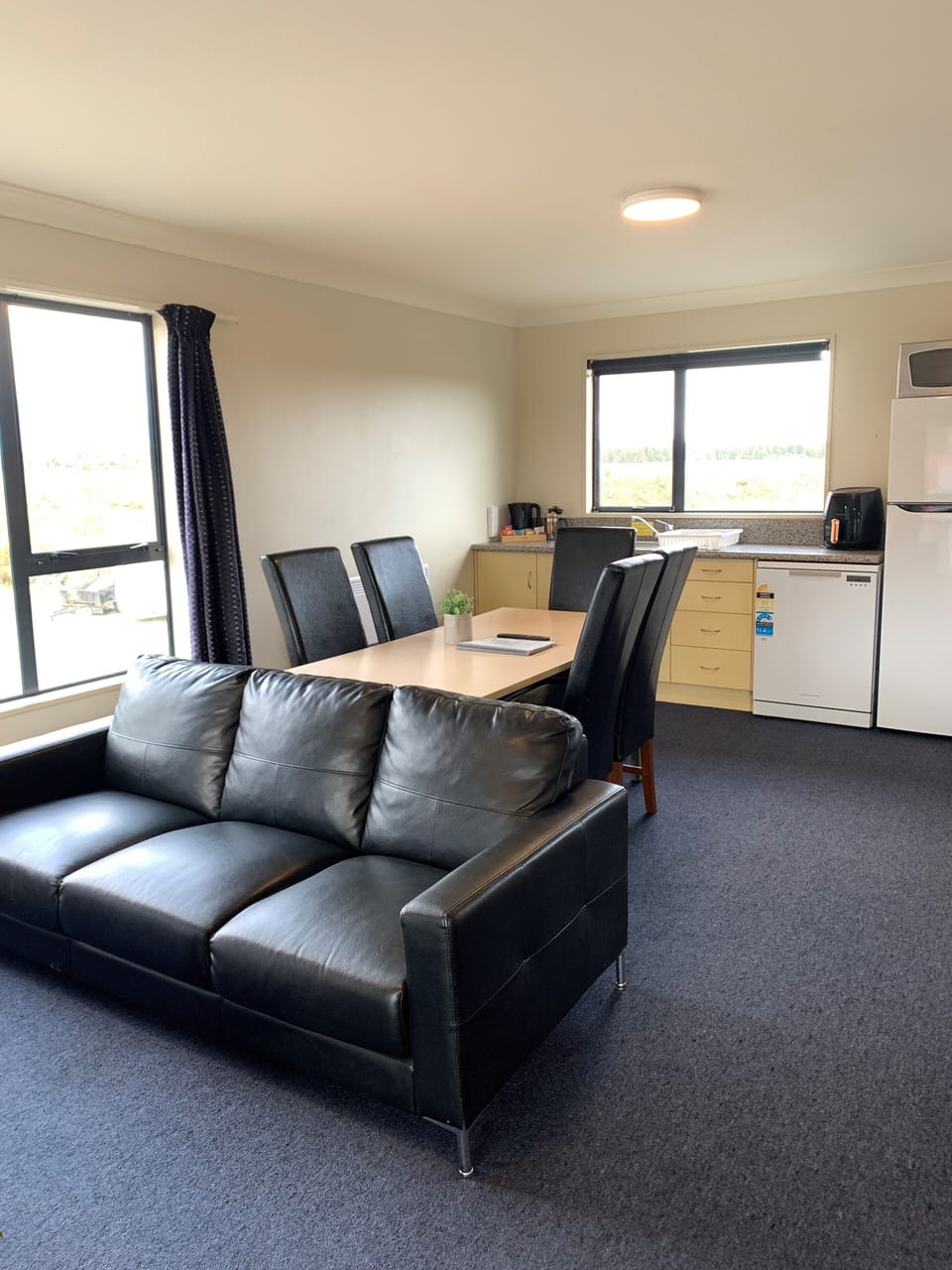 Superior Studio, Multiple Beds, Non Smoking, Kitchenette (Upstairs) | Living area | Smart TV