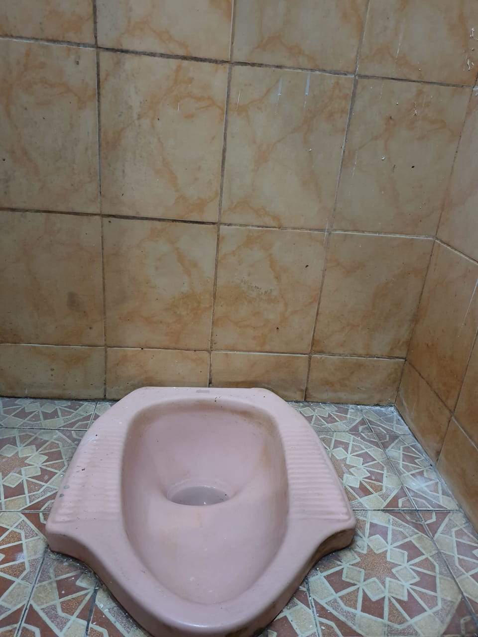 Double Room | Bathroom | Shower, towels, toilet paper