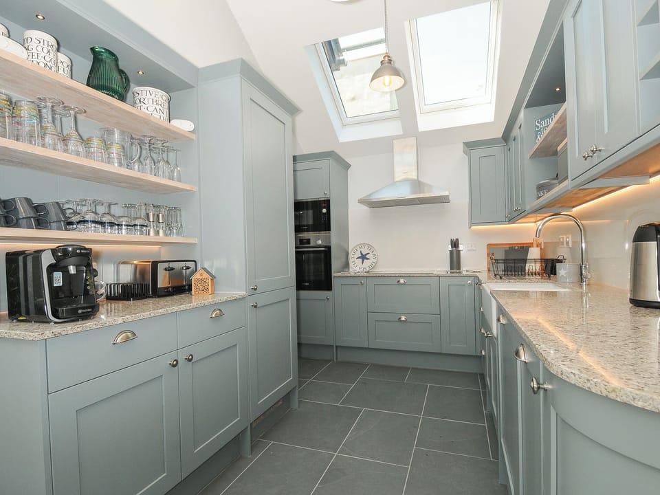 Fridge, dishwasher, electric kettle, toaster