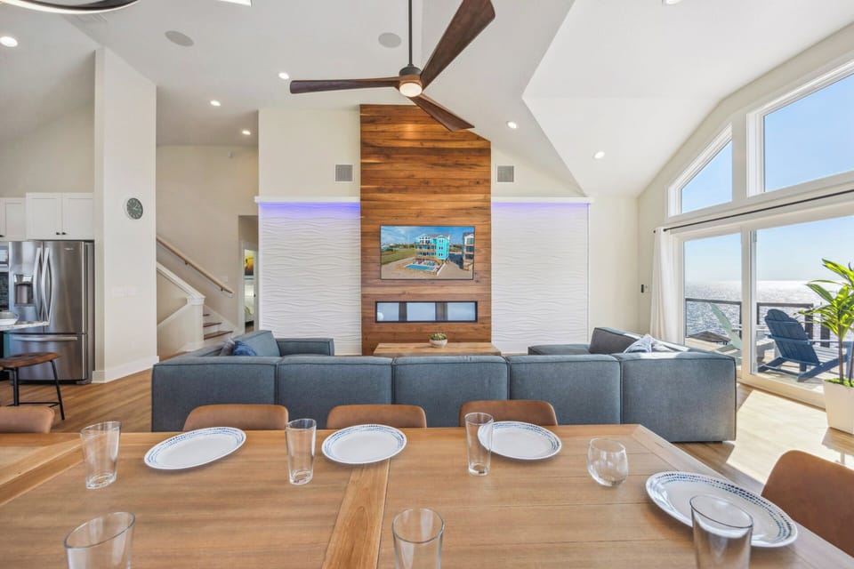 Surf or Sound Realty - 1139 - Sound Session - Dining Area  -1