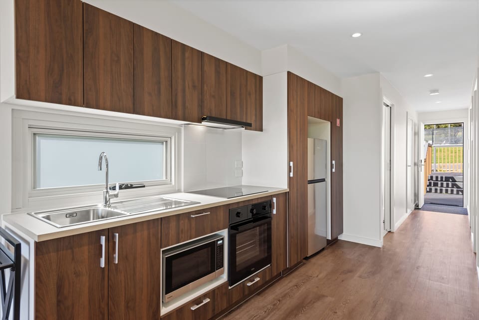 Deluxe 2 Bedroom Cabin - Sleeps 4 | Private kitchen | Electric kettle