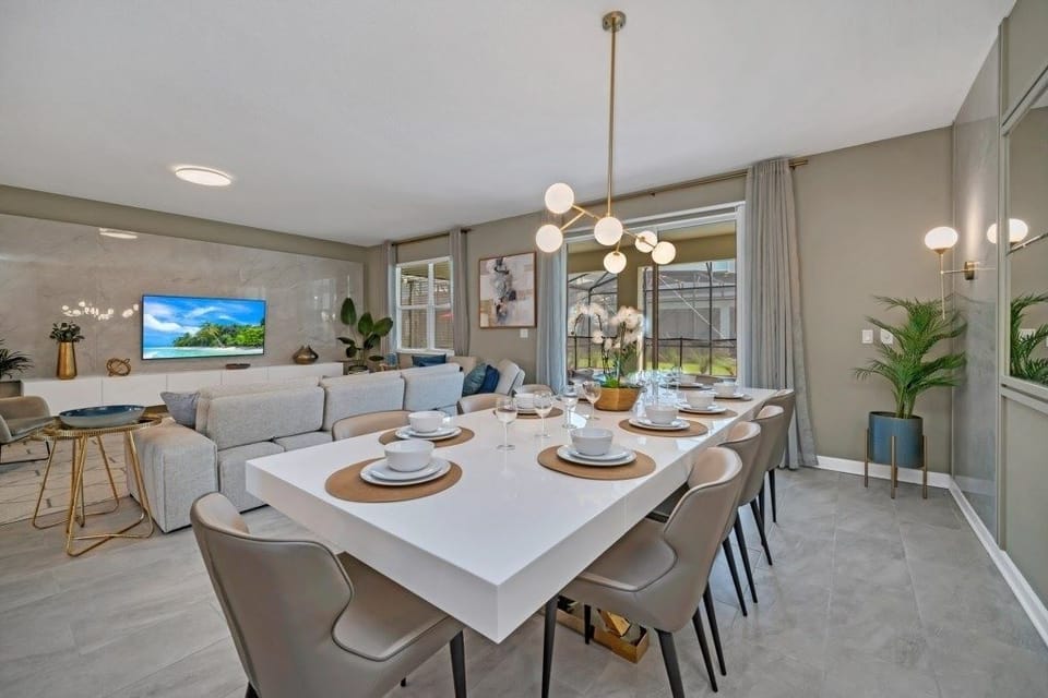 House, Multiple Bedrooms | In-room dining