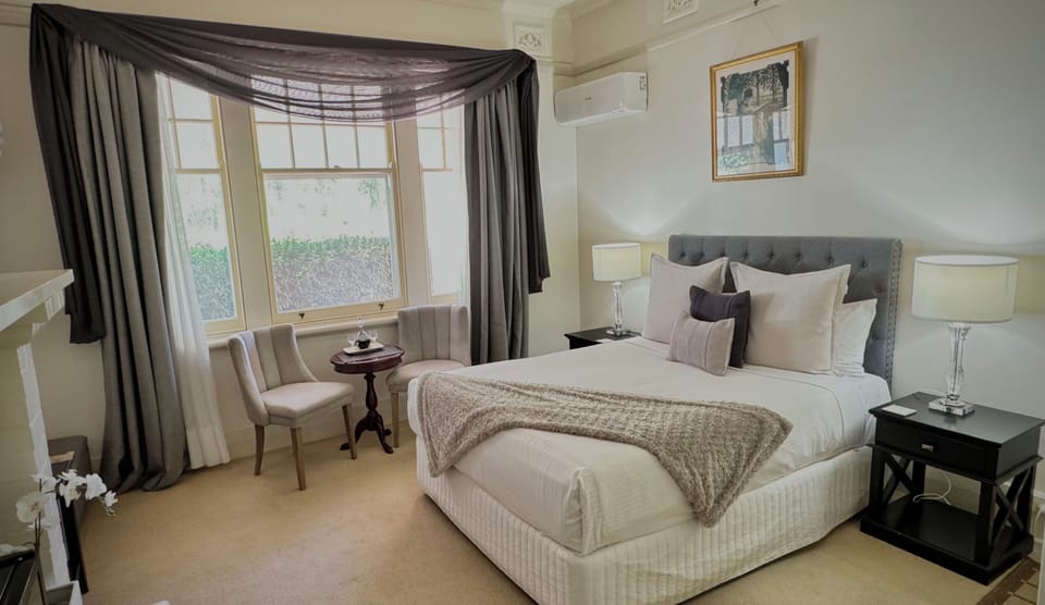 Garden View 1 Bedroom Suite | Egyptian cotton sheets, premium bedding, blackout drapes