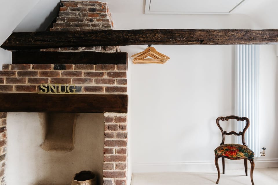 Master bedroom decorative fireplace early c17th