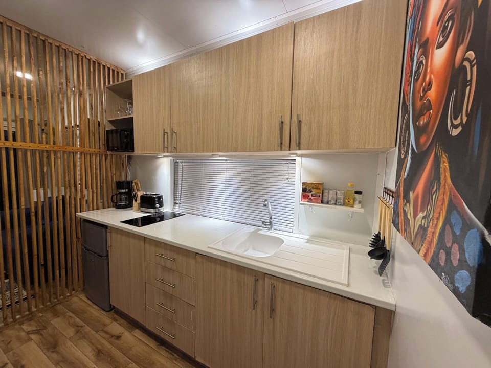 Villa | Private kitchen | Mini-fridge, microwave, stovetop, coffee/tea maker