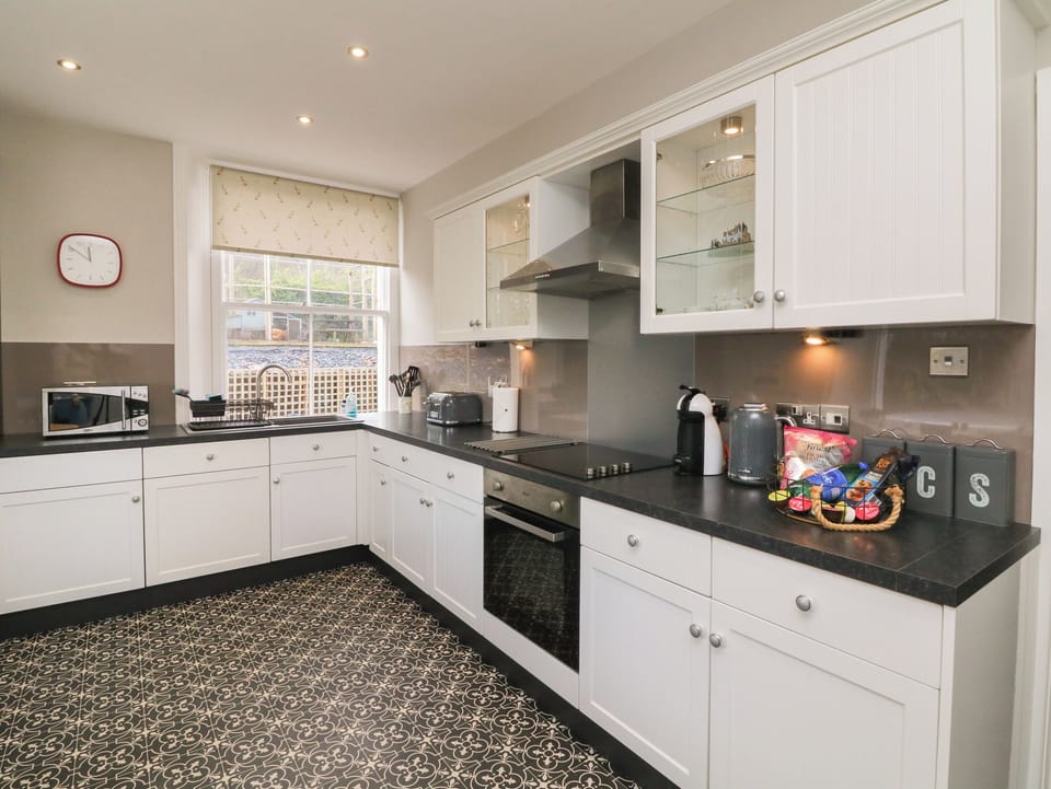 Fridge, dishwasher, electric kettle, toaster