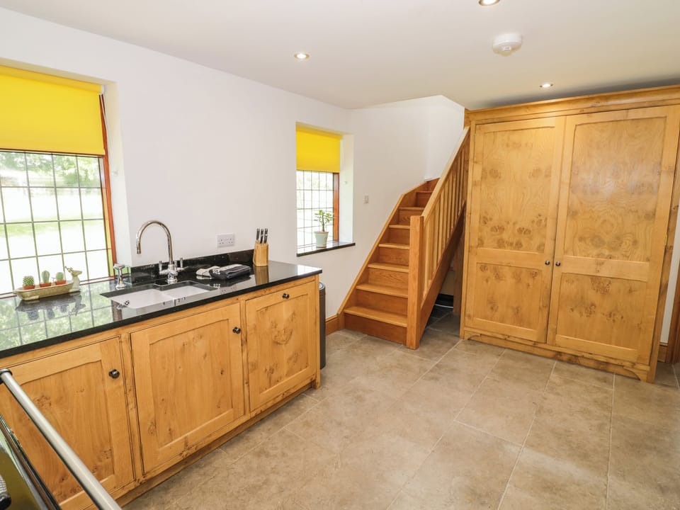 Fridge, dishwasher, electric kettle, toaster