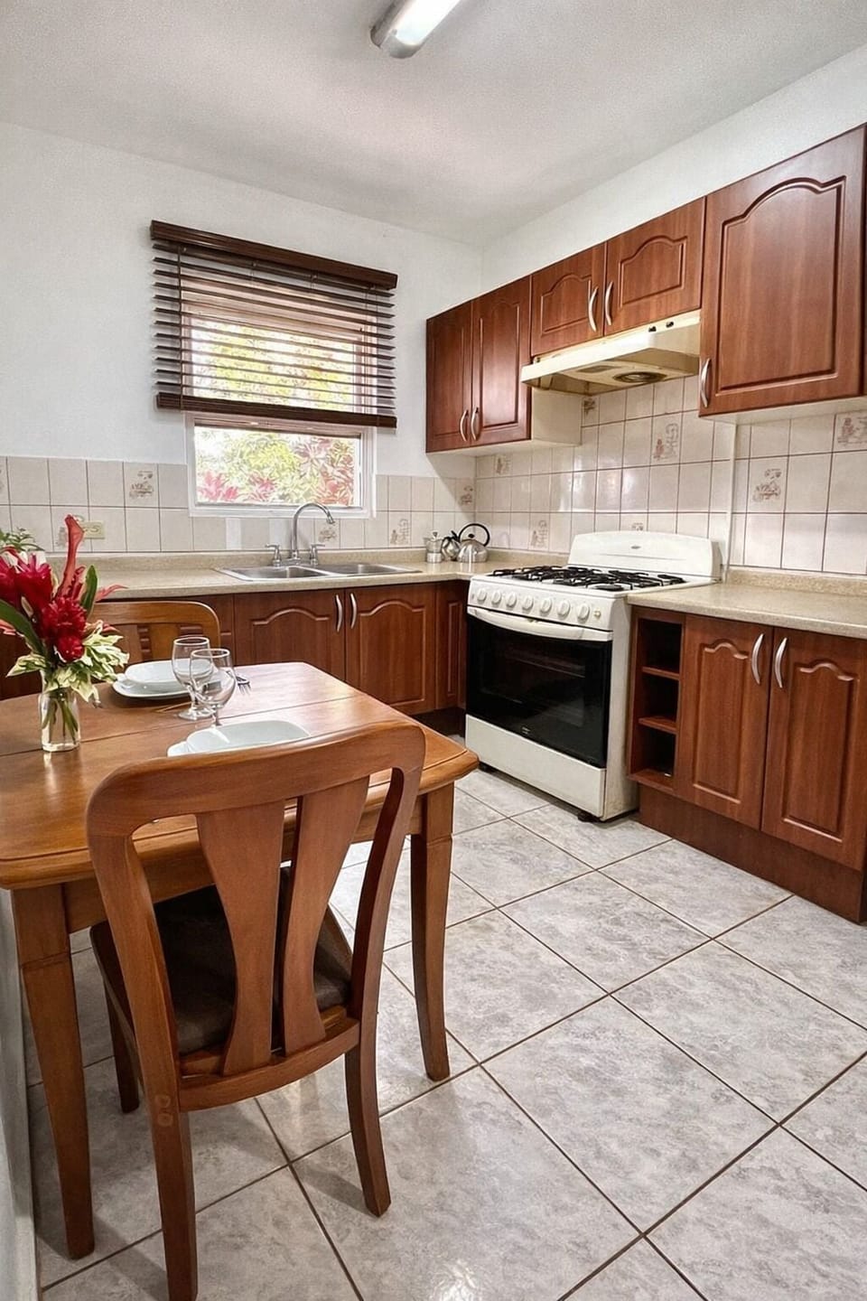 Superior Apartment, Sea View | Private kitchen