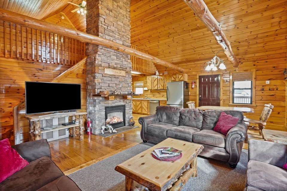 Living Room / Lounge