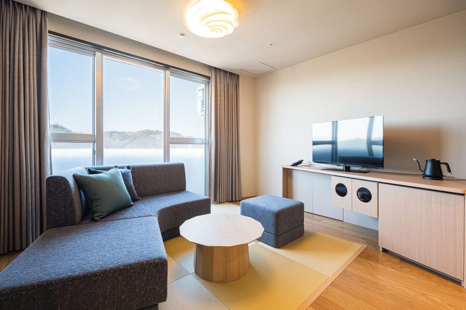 In-room safe, iron/ironing board (on request), WiFi (free), bed sheets