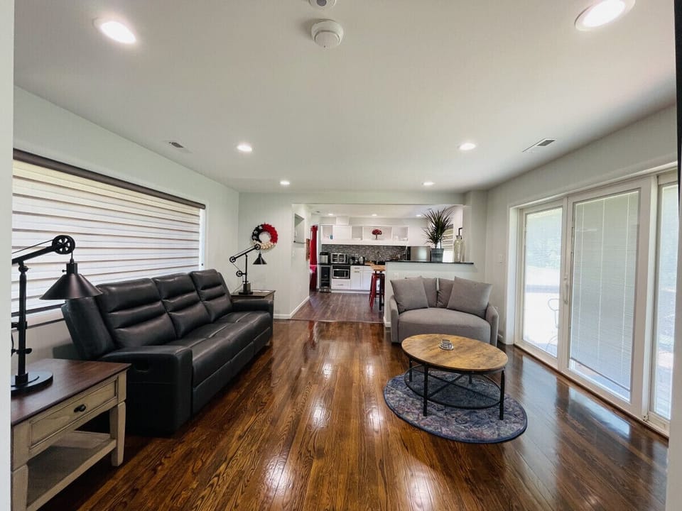 Living Room with access to Deck