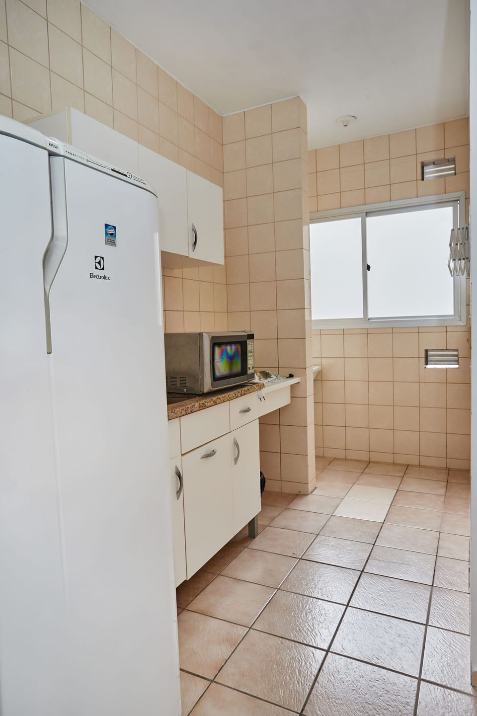 Family Apartment, 1 Bedroom, Balcony | Private kitchen | Fridge, cookware/dishes/utensils