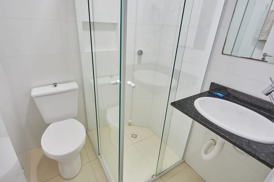 Standard Quadruple Room, 1 Bedroom | Bathroom | Towels, soap, shampoo, toilet paper