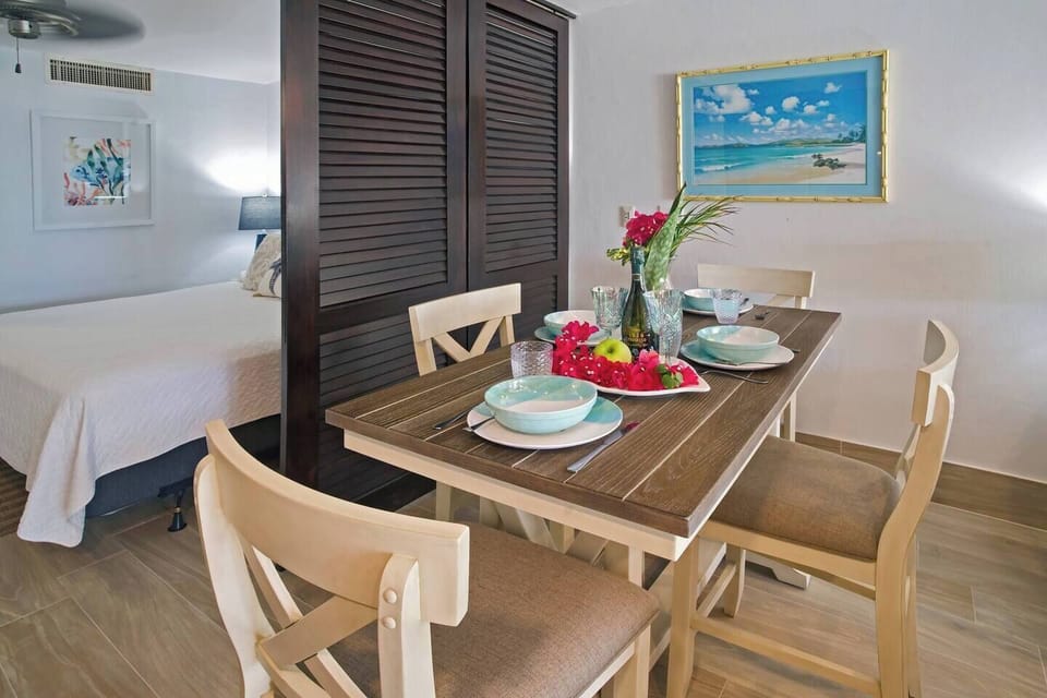 Indoor dining for the warmer nights