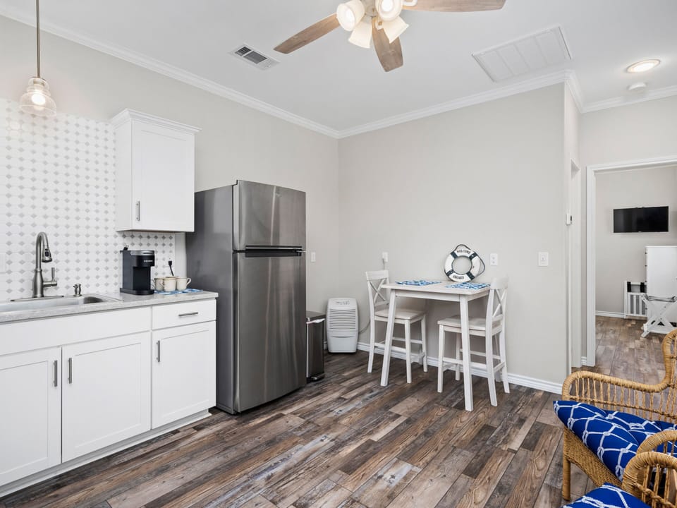 House (4 Bedrooms) | Property amenity