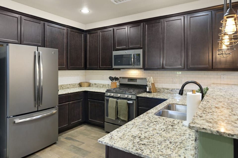 Kitchen/Dining