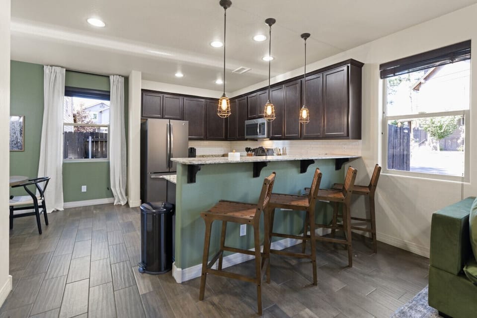 Kitchen/Dining